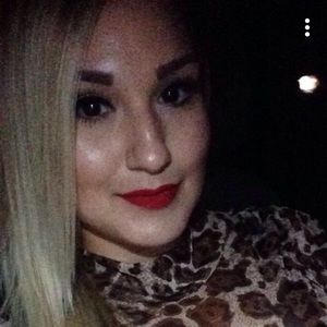 Meet your Posher, Wendy